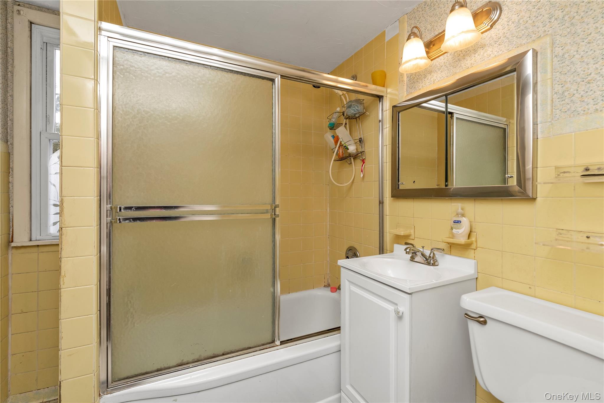 #14 photo, 27 Deepdale Parkway, Roslyn Heights , NY 11577