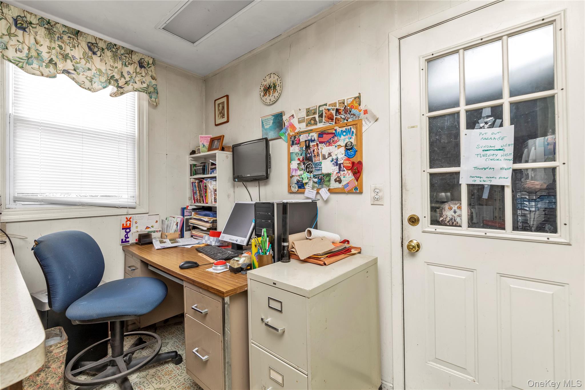 #5 photo, 27 Deepdale Parkway, Roslyn Heights , NY 11577