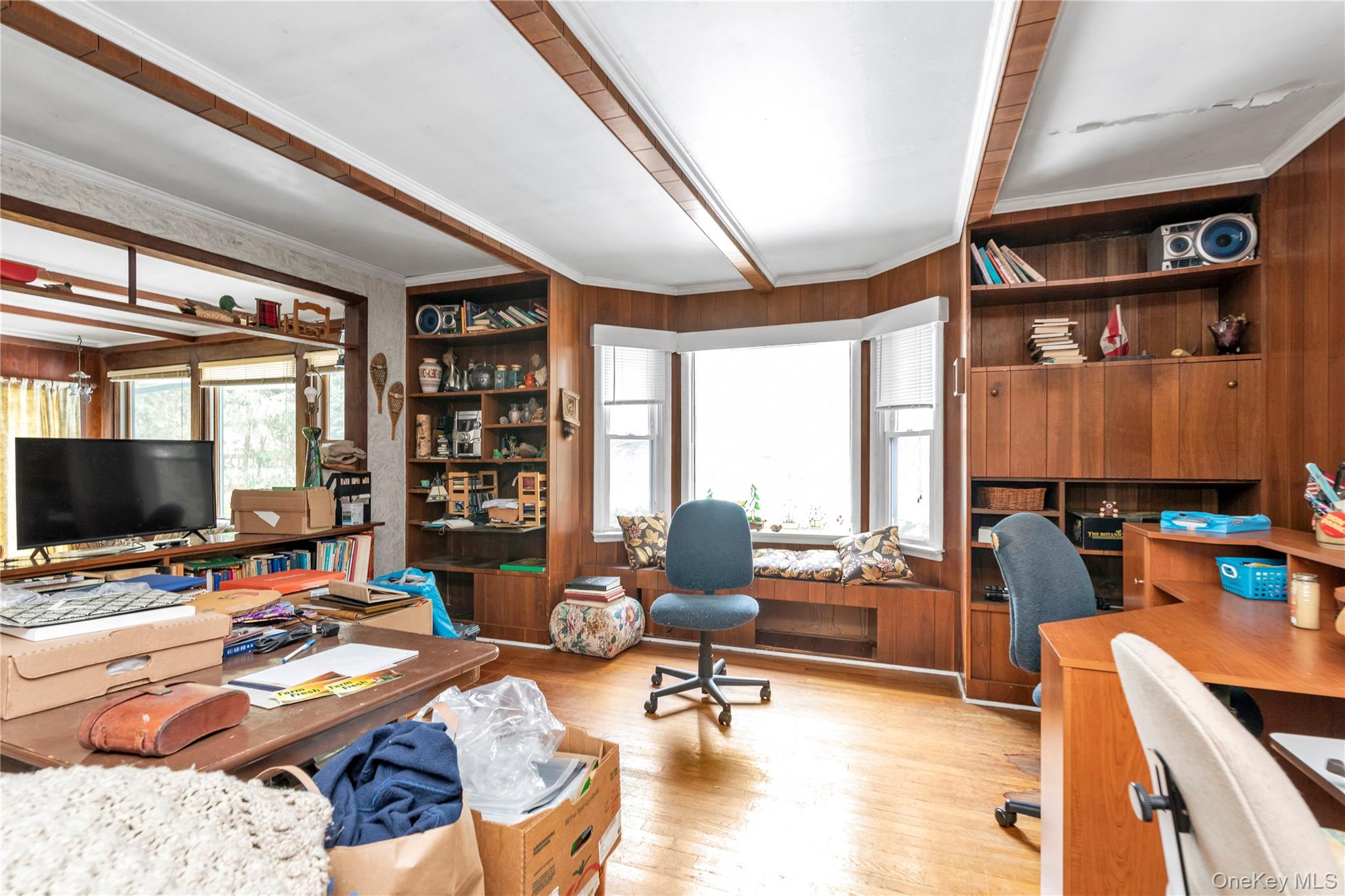 #9 photo, 27 Deepdale Parkway, Roslyn Heights , NY 11577