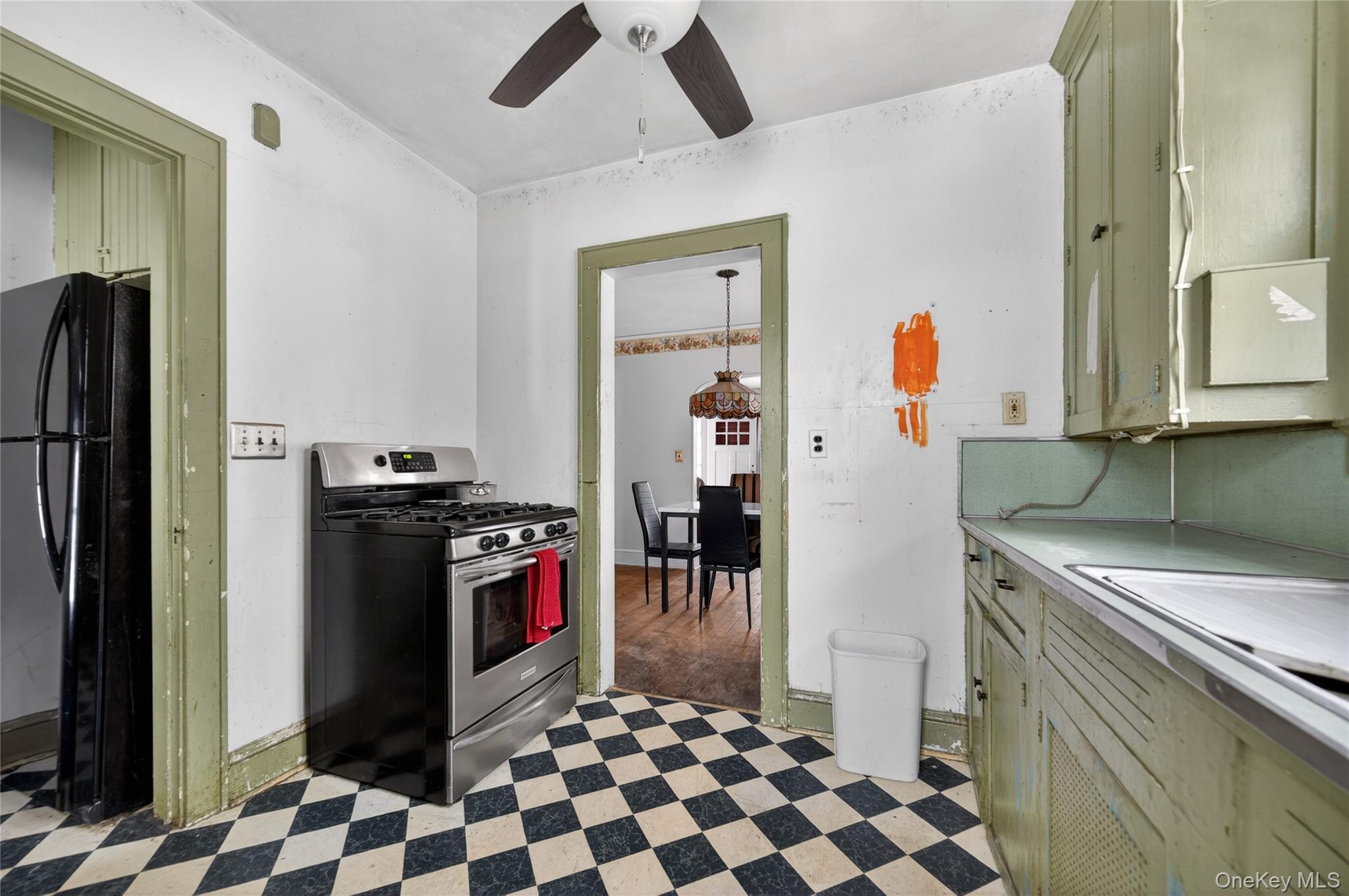 #11 photo, 8 Henry Place, सफ़ोक काउंटी Bay Shore , NY 11706