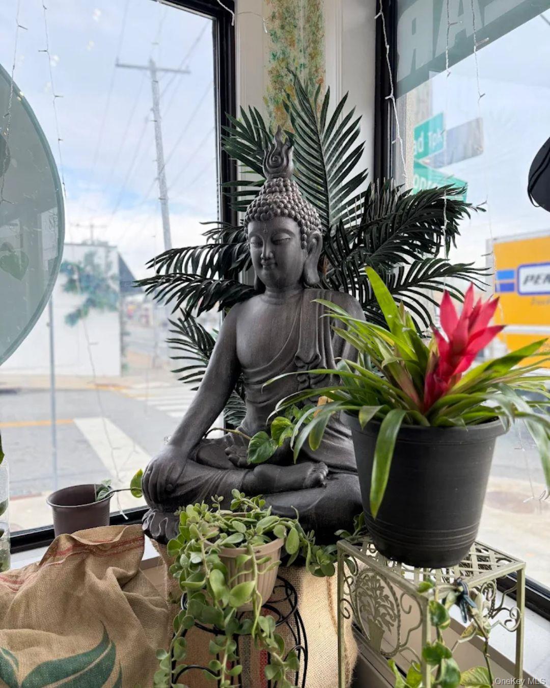 #10 photo, 882 Hempstead Turnpike, Franklin Square , NY 11010