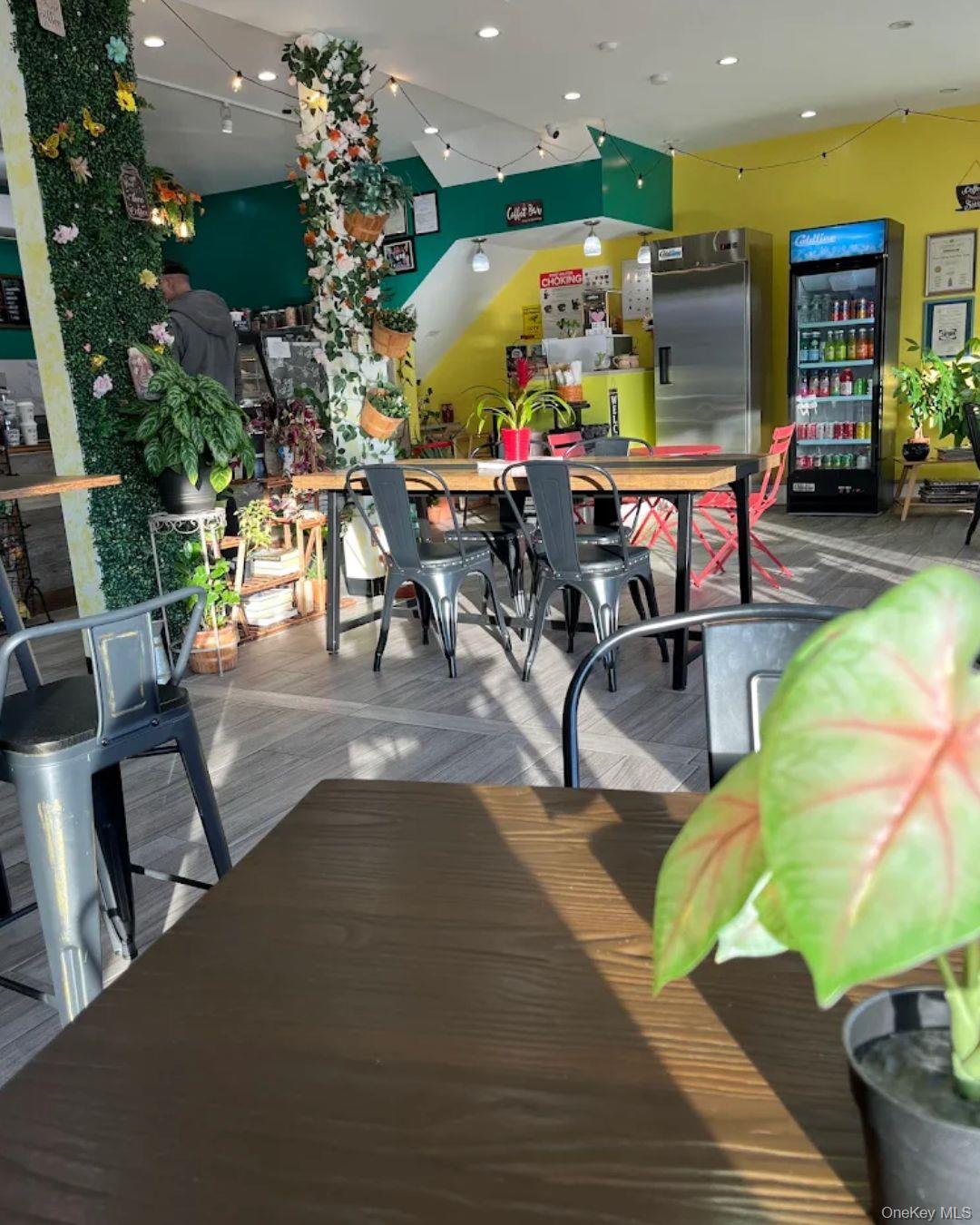 #14 photo, 882 Hempstead Turnpike, Franklin Square , NY 11010