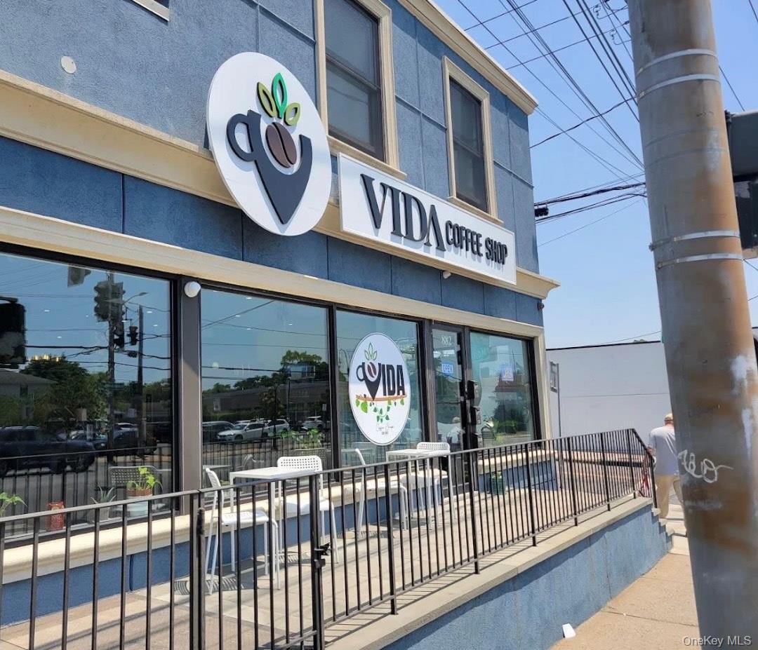 #3 photo, 882 Hempstead Turnpike, Franklin Square , NY 11010