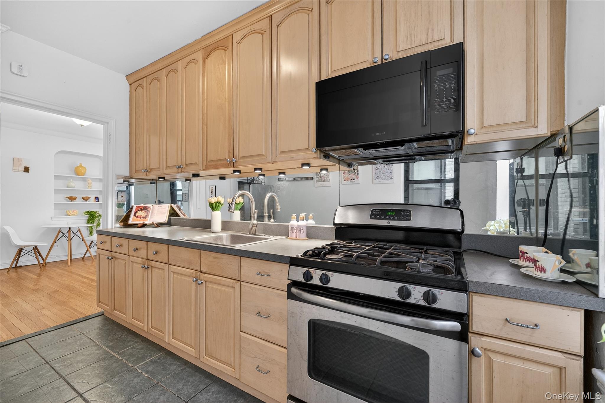 #13 photo, 3536 76th Street, Jackson Heights , NY 11372