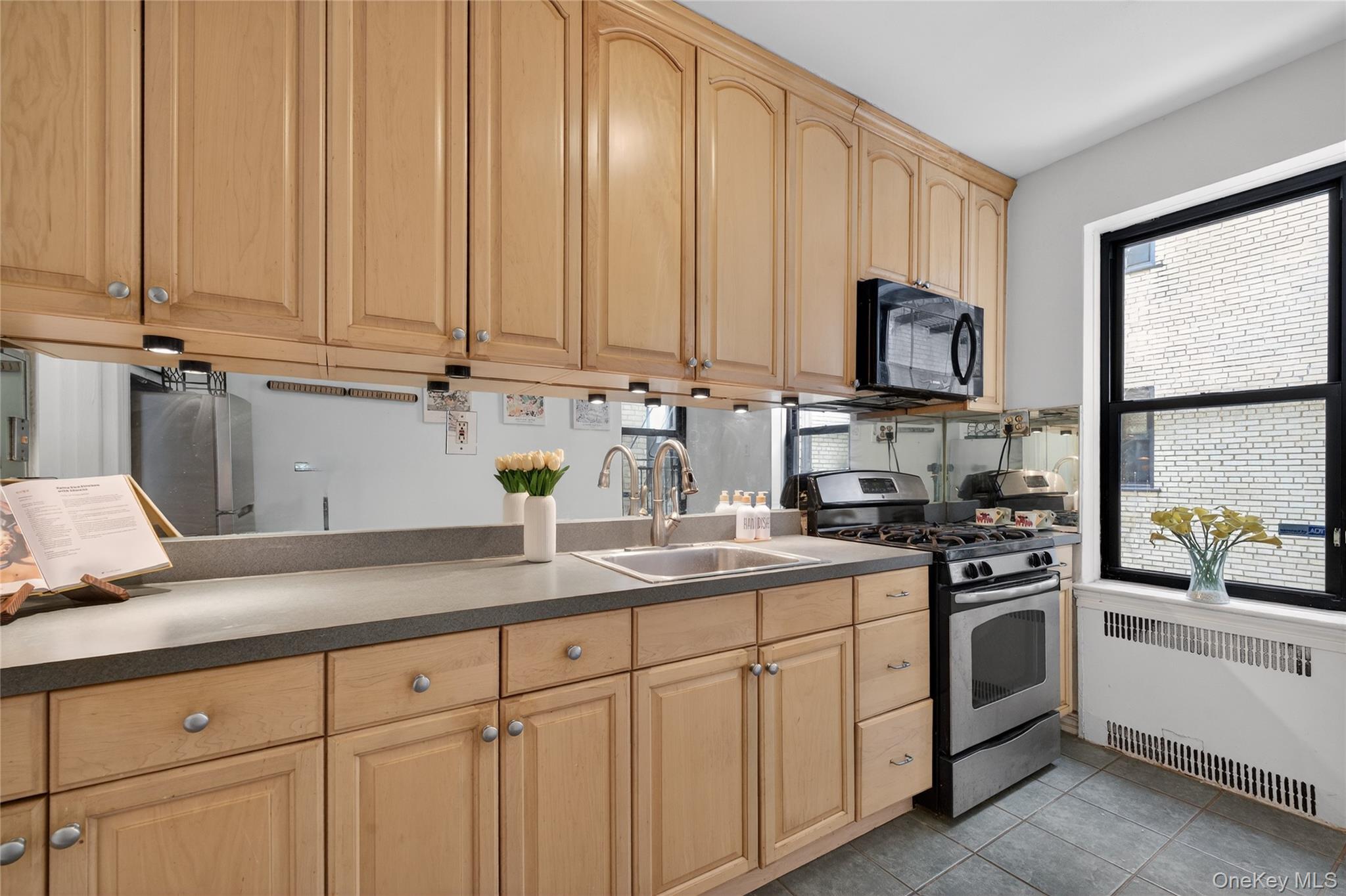 #6 photo, 3536 76th Street, Jackson Heights , NY 11372