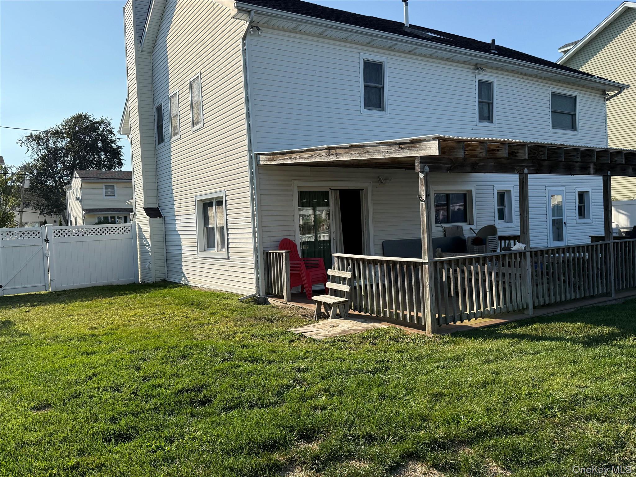 #18 photo, 55 Lester Avenue, Freeport , NY 11520