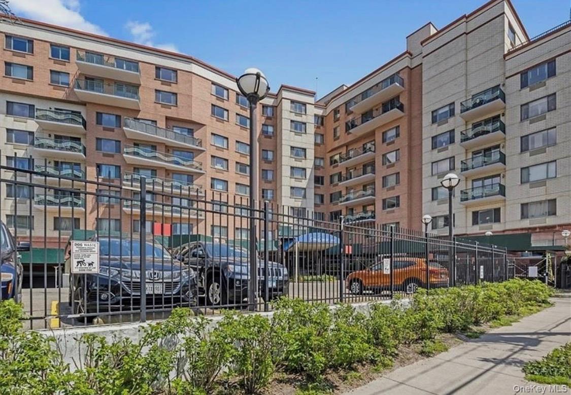 #3 photo, 136 Beach 117 Street, קווינס Rockaway Park , NY 11694