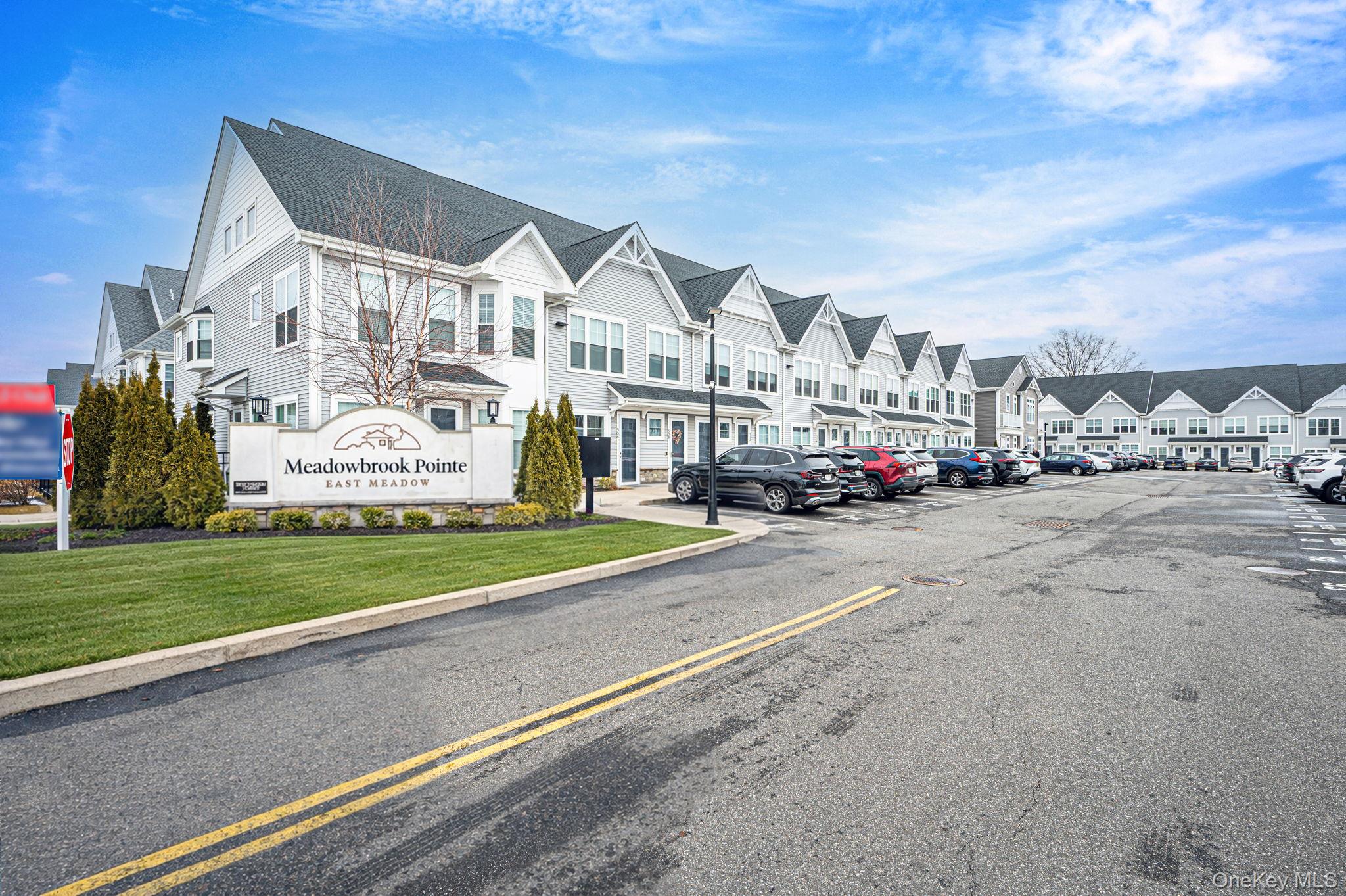 #2 photo, 506 Emanuel Way, ناسو East Meadow , NY 11554