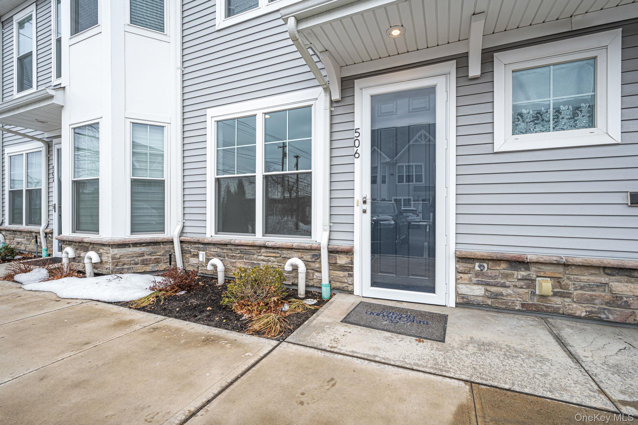 #3 photo, 506 Emanuel Way, ناسو East Meadow , NY 11554