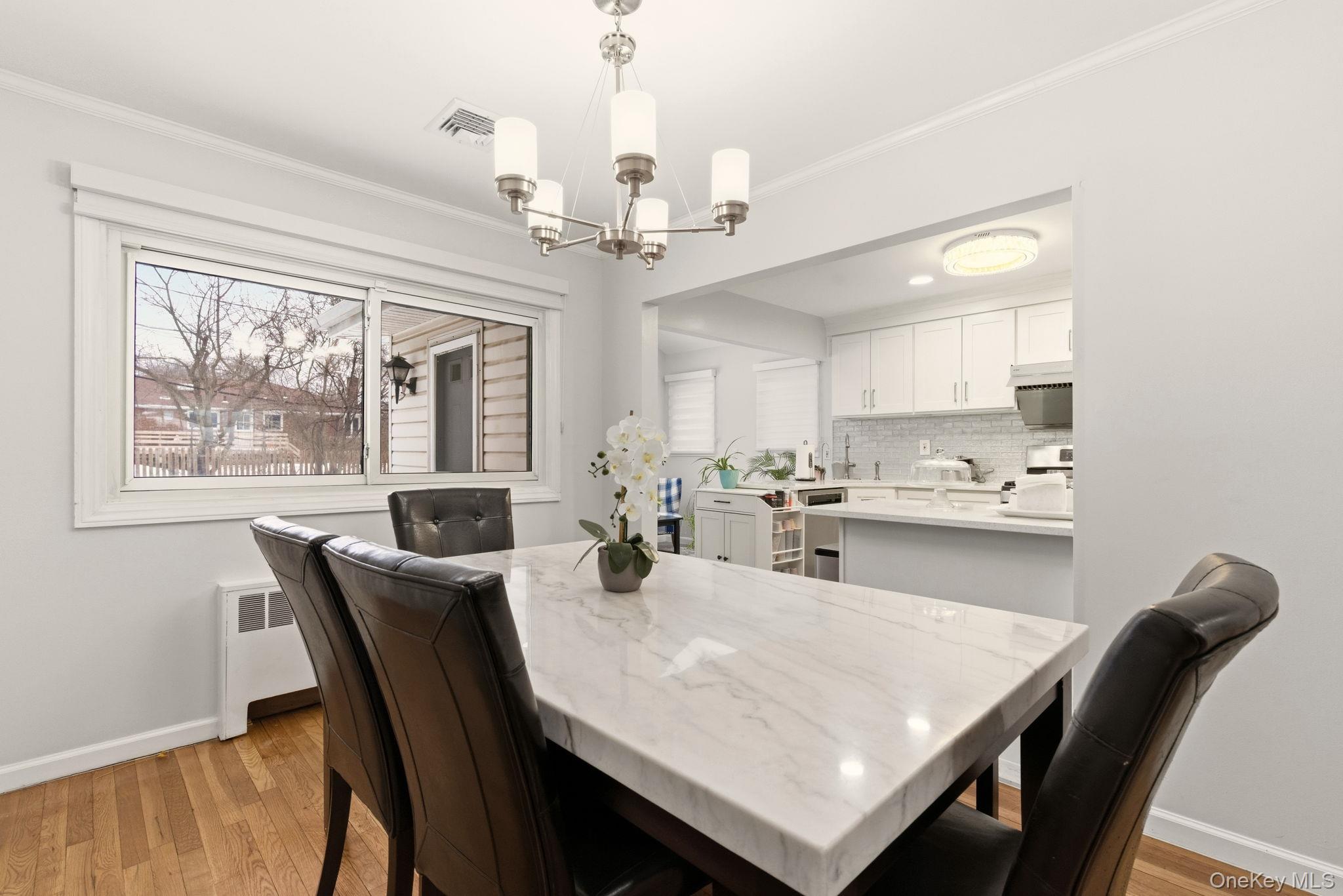 #11 photo, 225 Willets Lane, Jericho , NY 11753