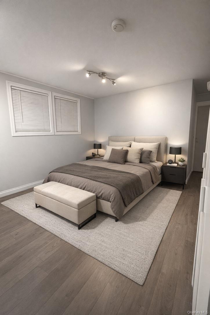 #1 photo, 207 Main Street, Нассау ‖ Farmingdale , NY 11735