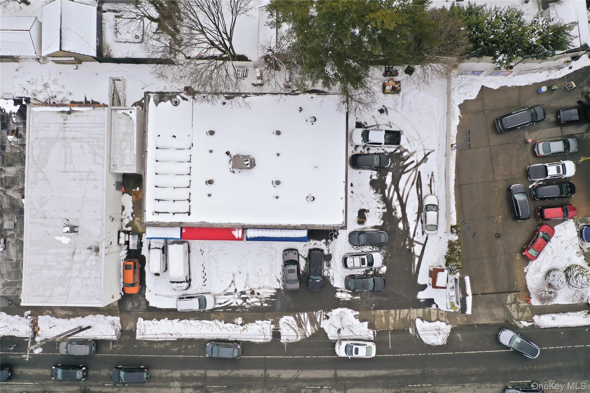 #4 photo, 249-50 Jericho Turnpike, Bellerose , NY 11001