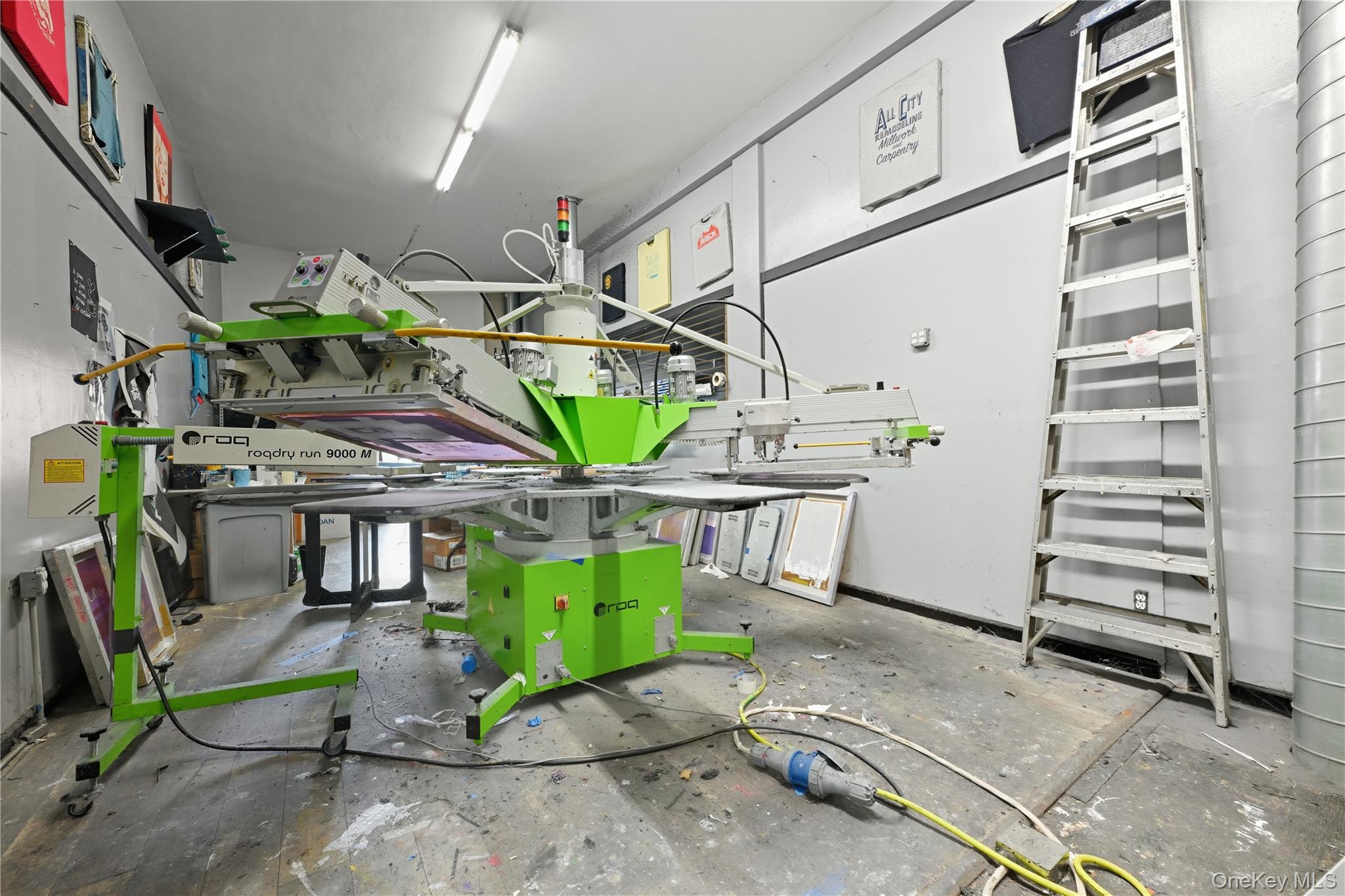 #9 photo, 249-50 Jericho Turnpike, Bellerose , NY 11001