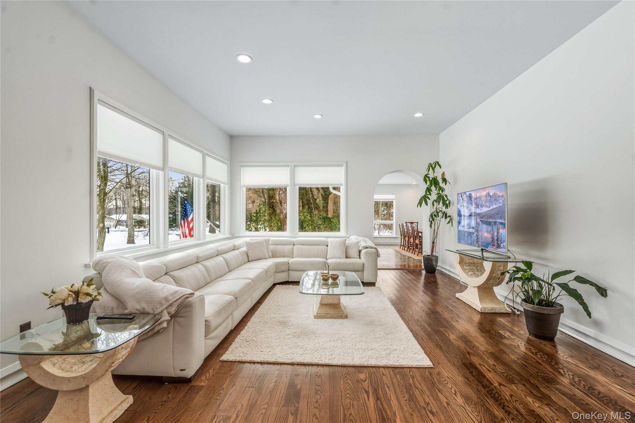 #3 photo, 19 Frost Creek Drive, מחוז נסאו Lattingtown , NY 11560