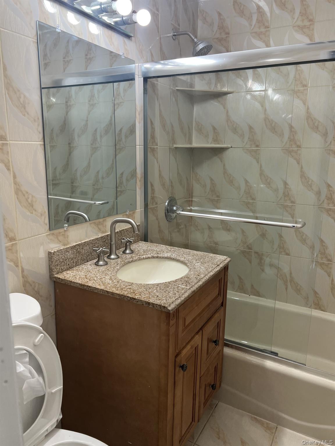 #11 photo, 130 Glenwood Avenue, Yonkers , NY 10703