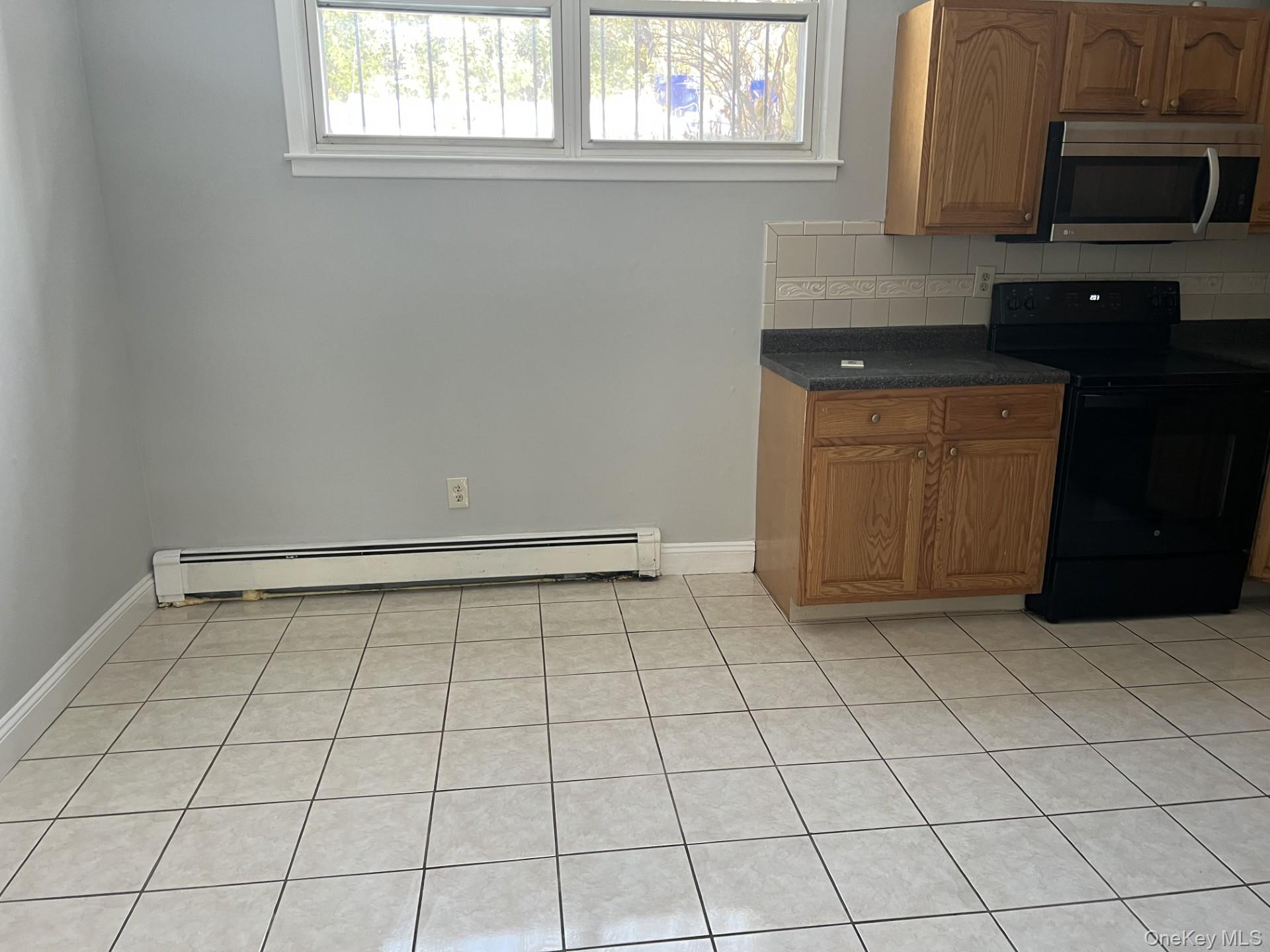 #5 photo, 130 Glenwood Avenue, Yonkers , NY 10703