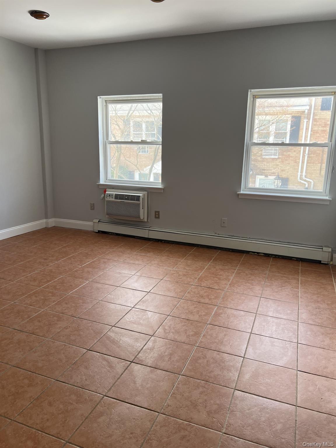 #7 photo, 130 Glenwood Avenue, Yonkers , NY 10703