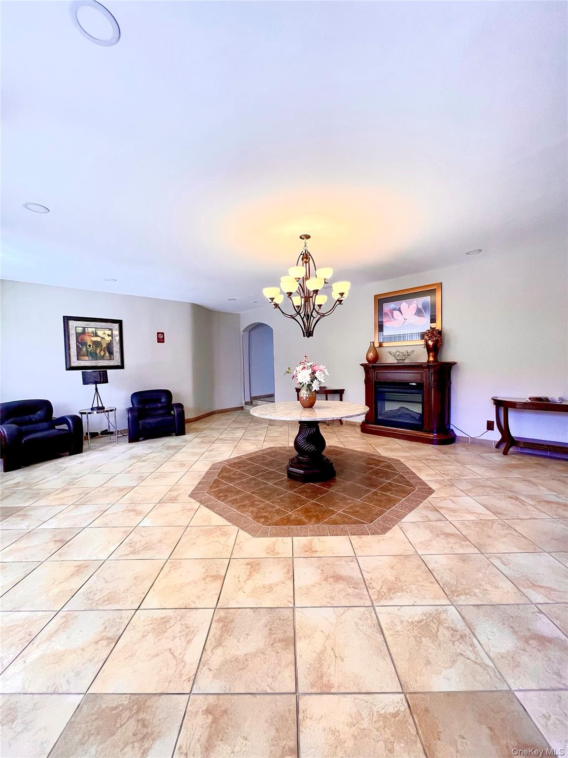 #5 photo, 5 Oakdale Manor, Suffern , NY 10901