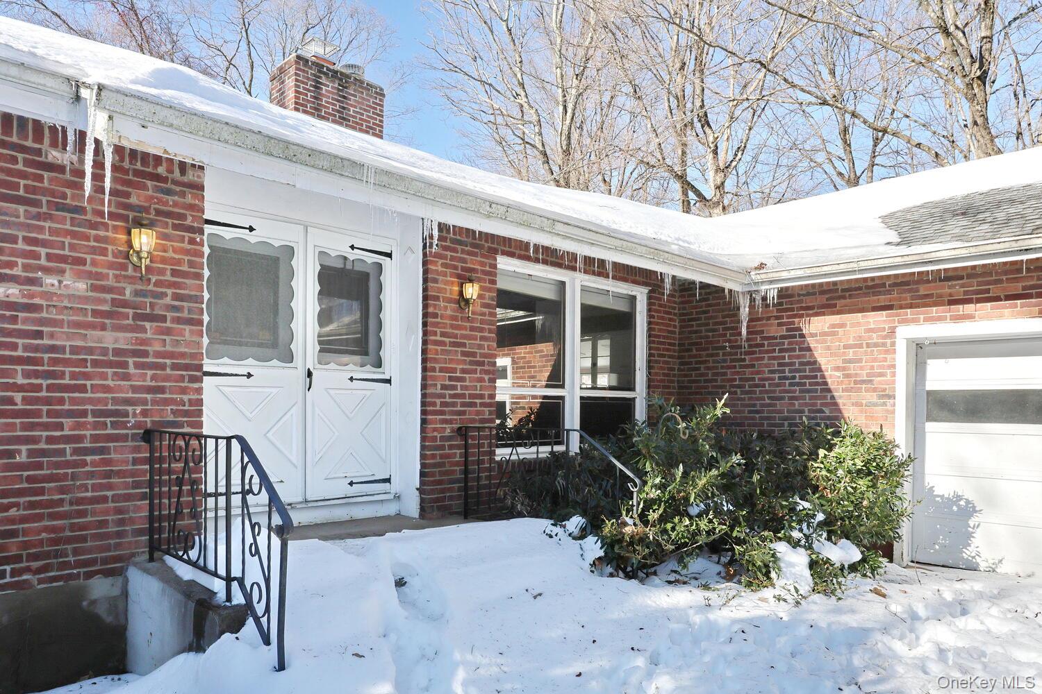 #2 photo, 5 Steinway Court, Suffern , NY 10901