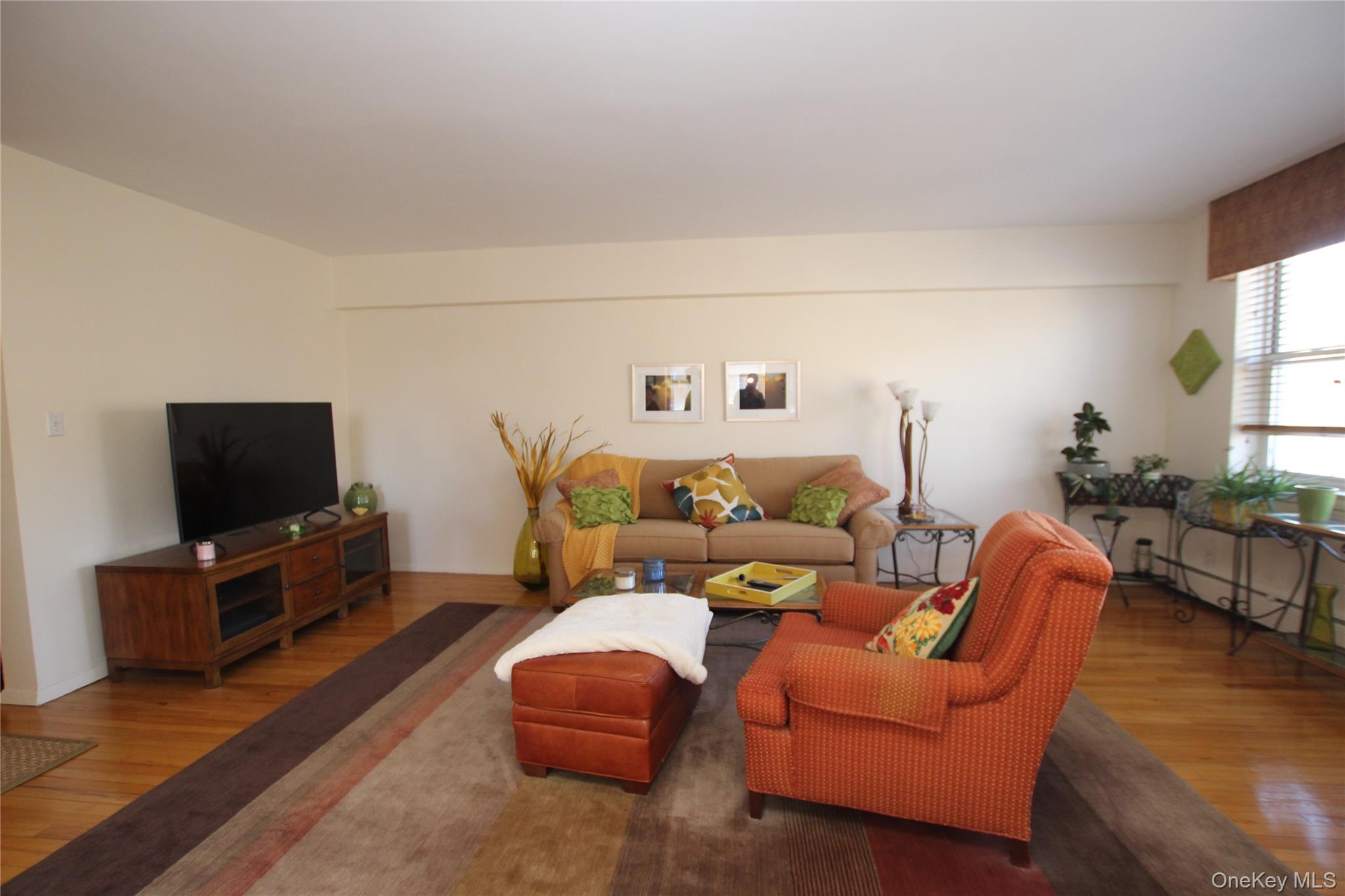 #7 photo, 120 E hartsdale Avenue, 纽约州 Hartsdale , NY 10530