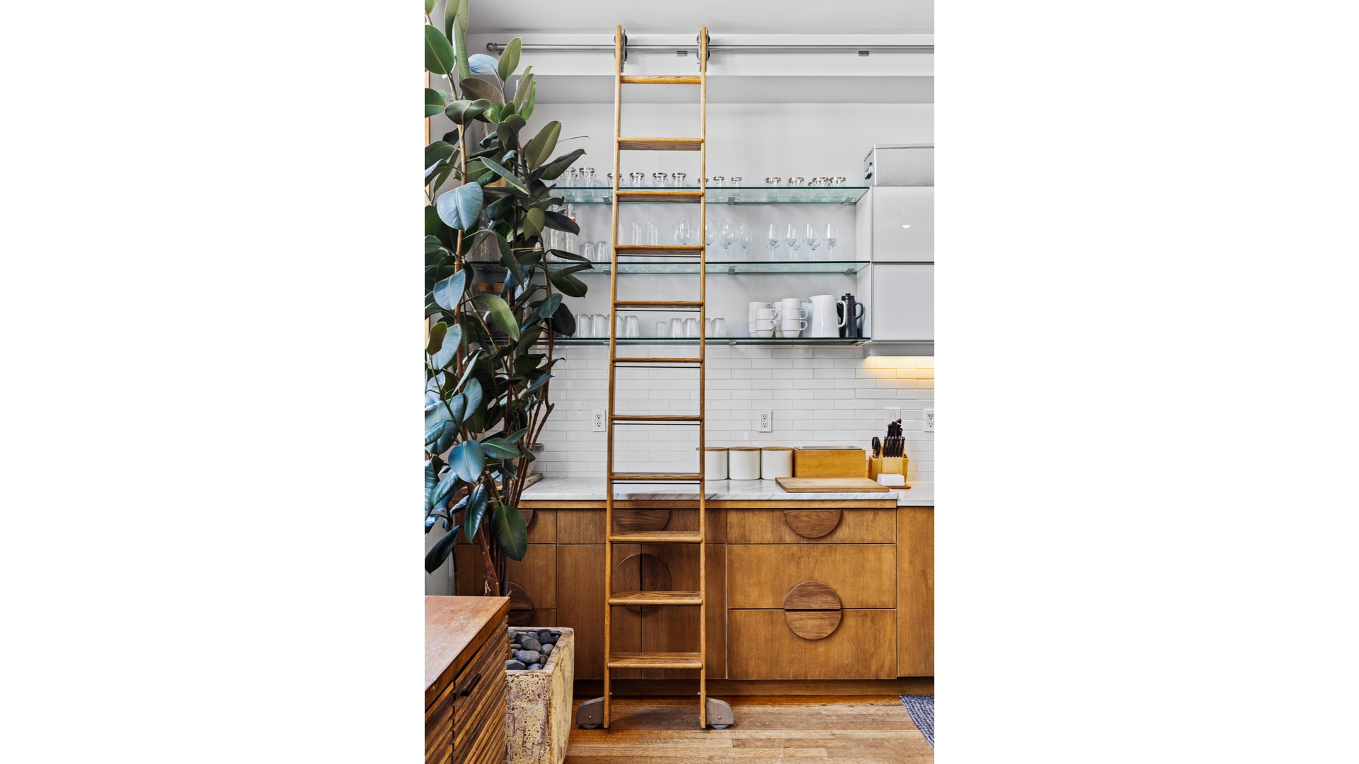 #6 photo, 44 SHARON Street, East Williamsburg , NY 11211