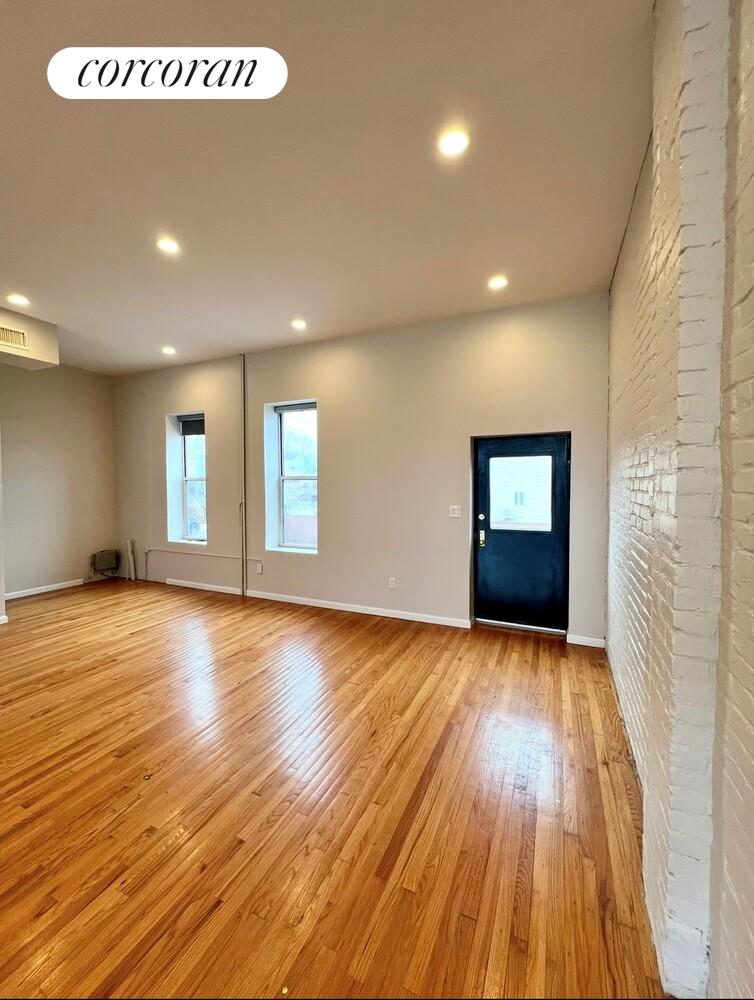 #8 photo, New York City, New York City , NY 10305