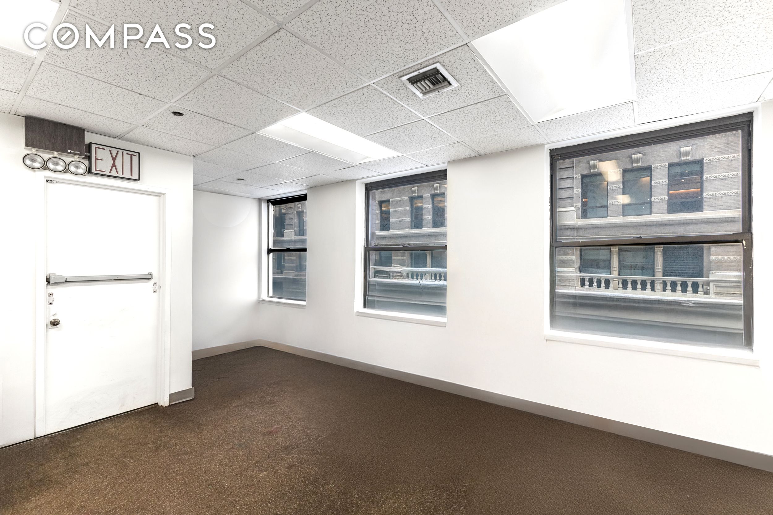 #8 photo, 47 E 19th Street, Flatiron , NY 10003