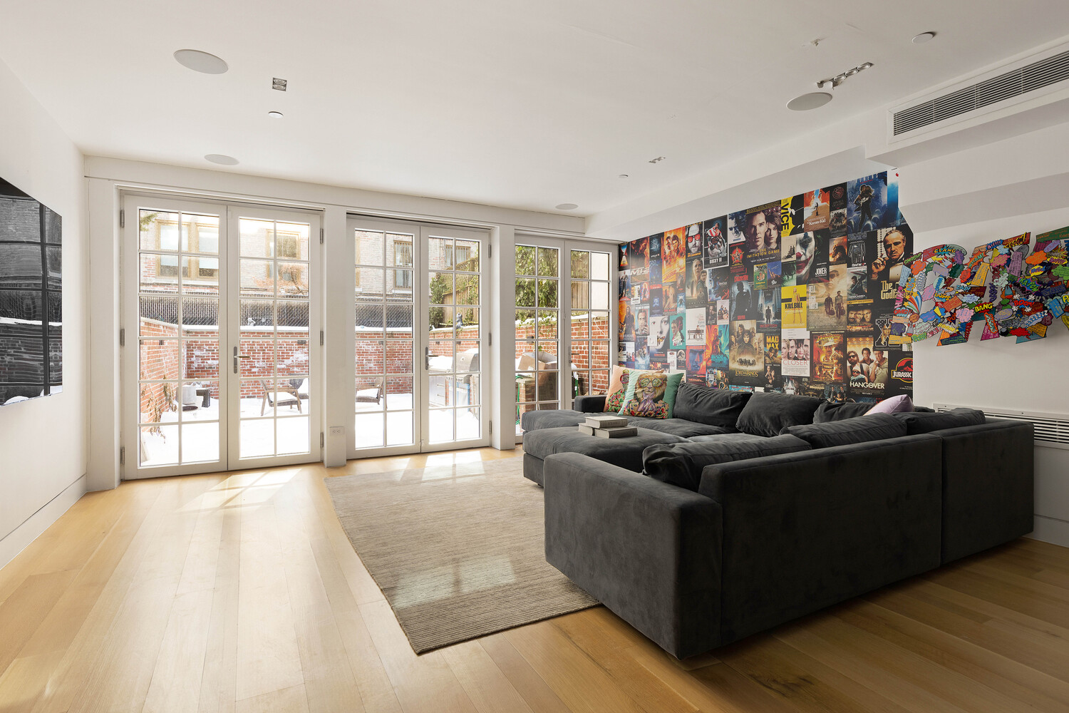 #15 photo, 163 W 76TH Street, Upper West Side , NY 10023