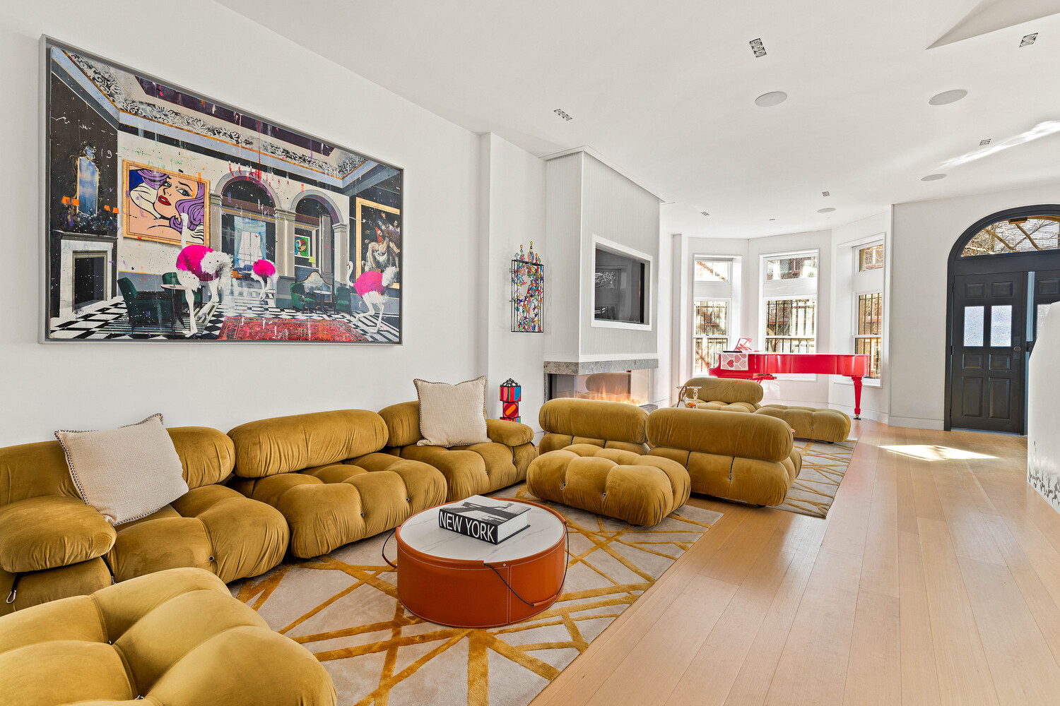 #7 photo, 163 W 76TH Street, Upper West Side , NY 10023