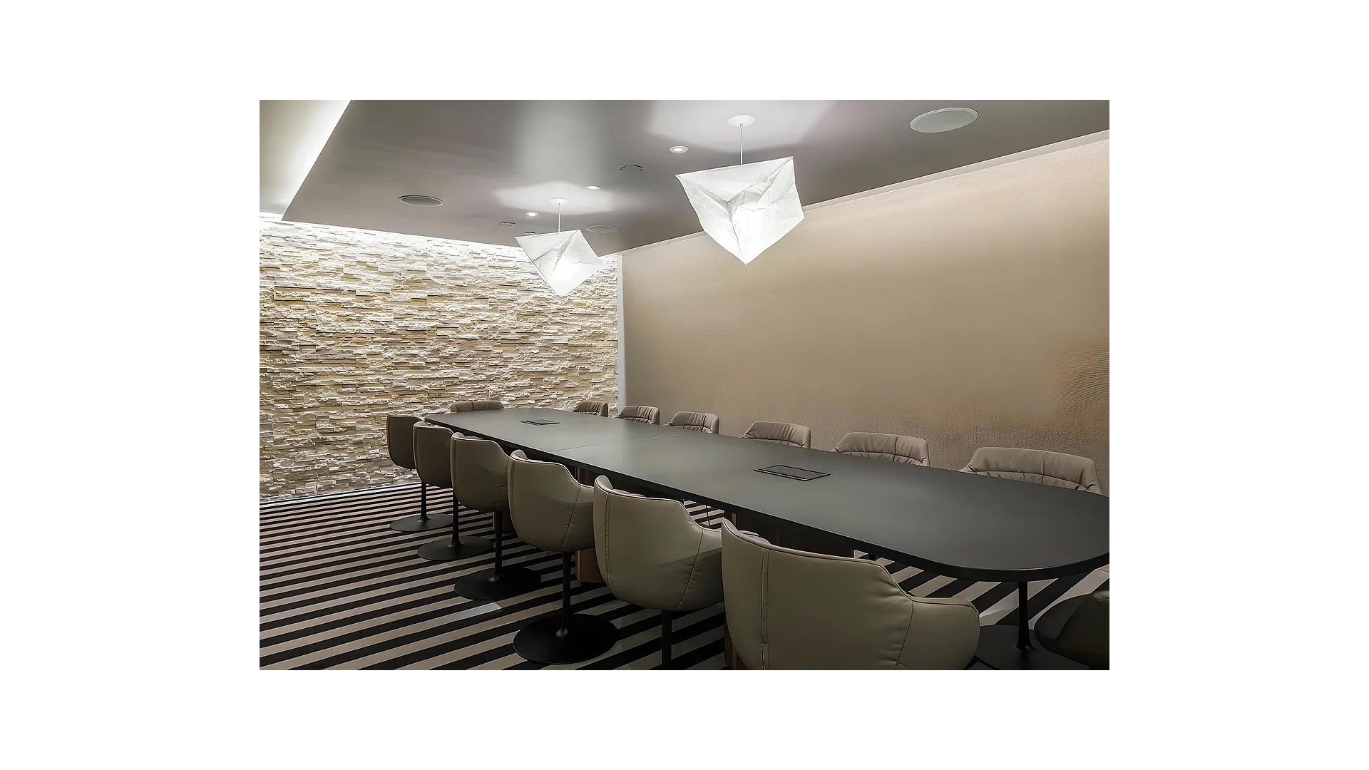 #15 photo, 15 W 53RD Street, Midtown , NY 10019