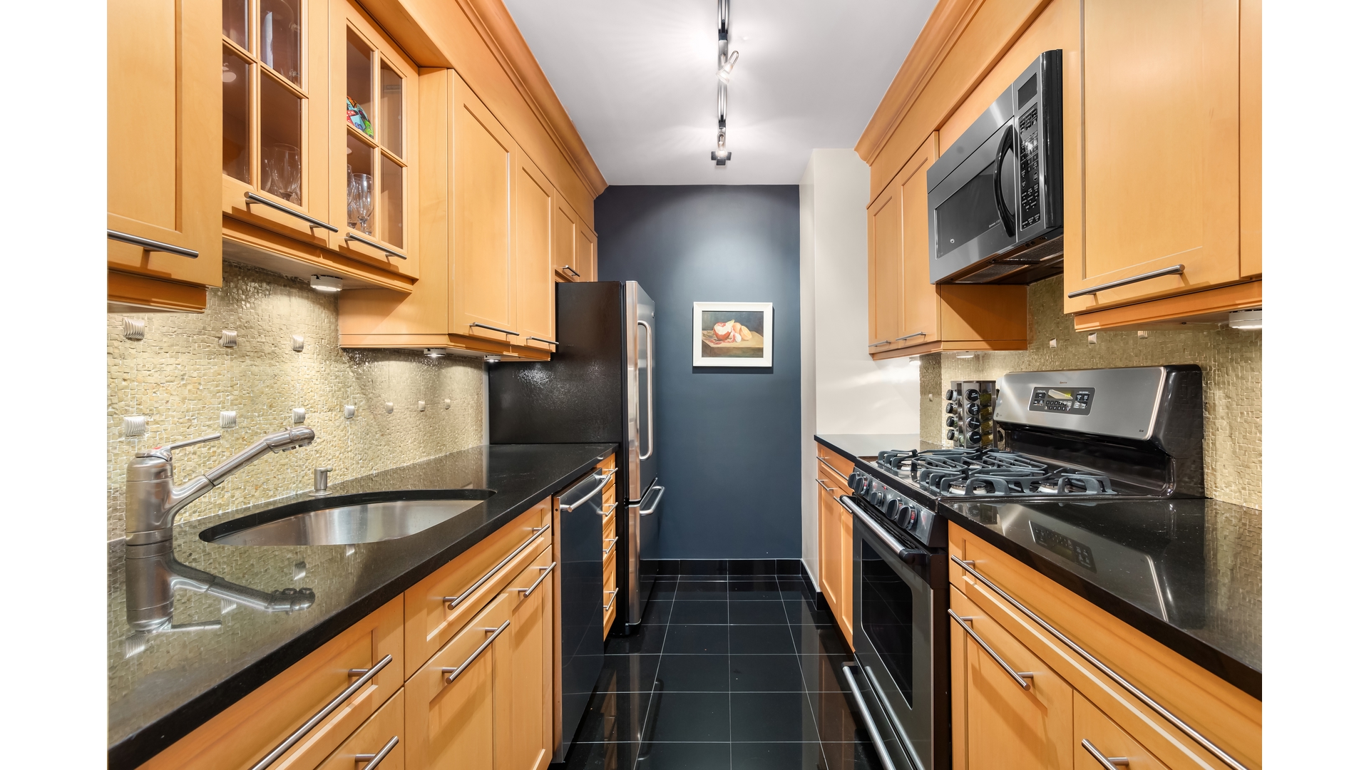 #3 photo, 15 W 53RD Street, Midtown , NY 10019