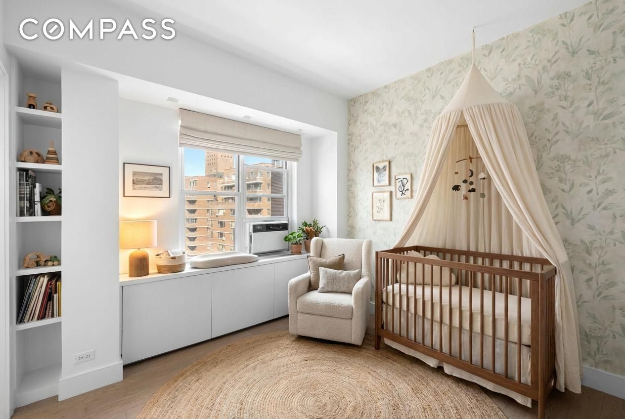 #15 photo, 573 Grand Street, Lower East Side , NY 10002