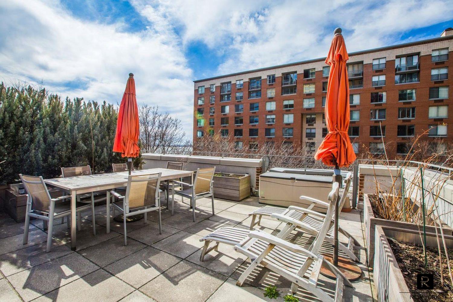 #12 photo, 2 S End Avenue, 맨해튼 Battery Park City , NY 10280