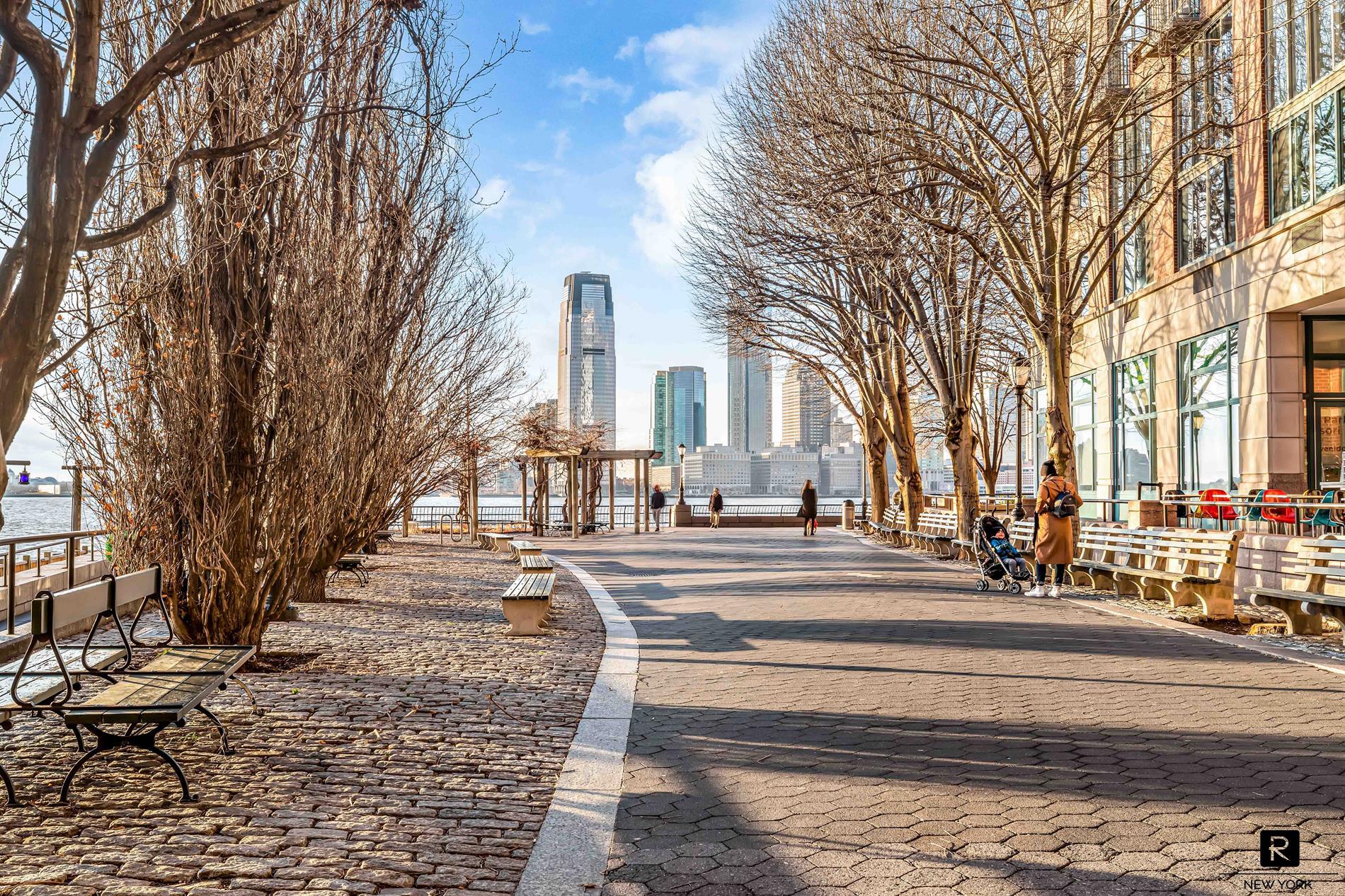 #16 photo, 2 S End Avenue, 맨해튼 Battery Park City , NY 10280