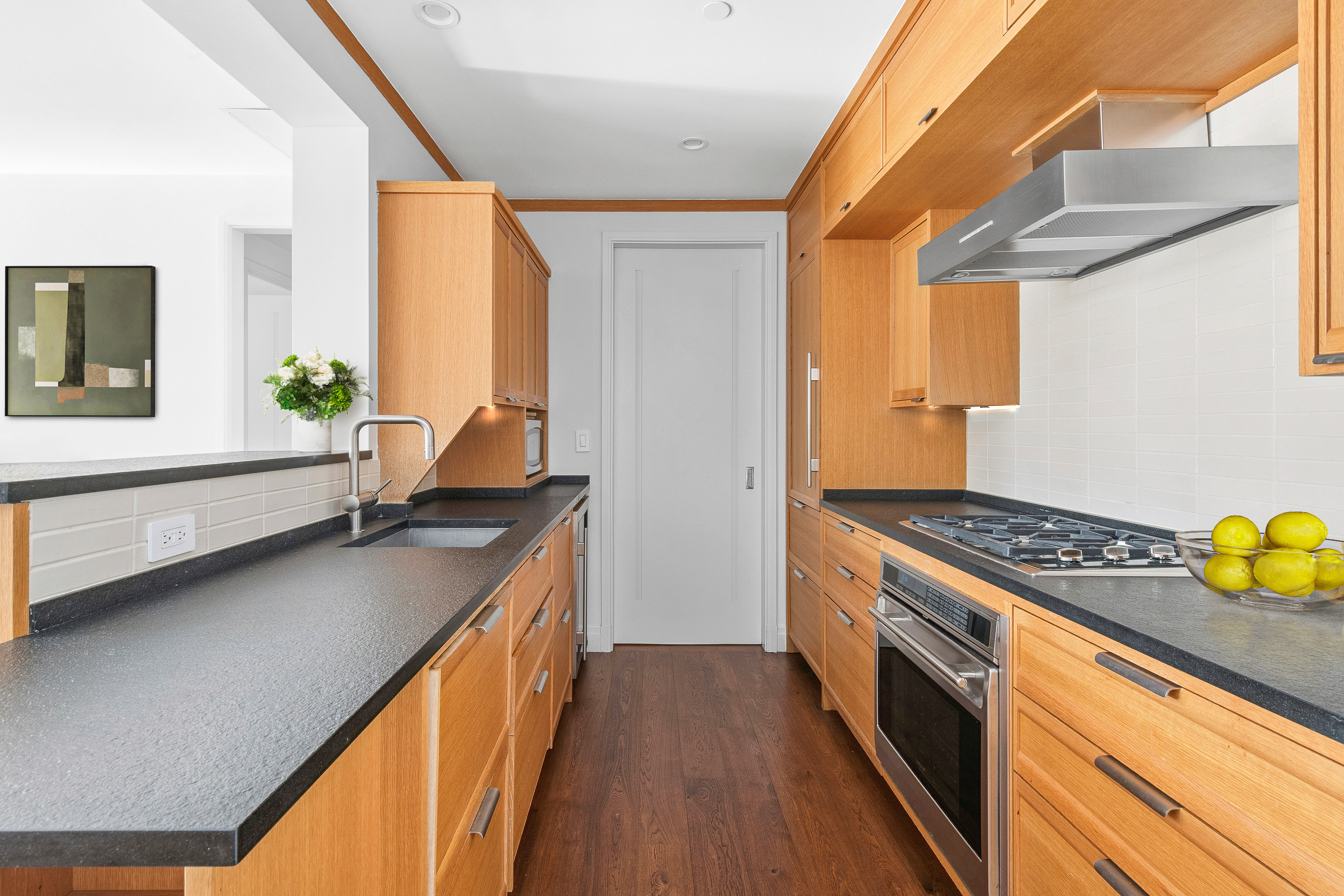 #6 photo, 177 Ninth Avenue, 맨해튼 Chelsea , NY 10011