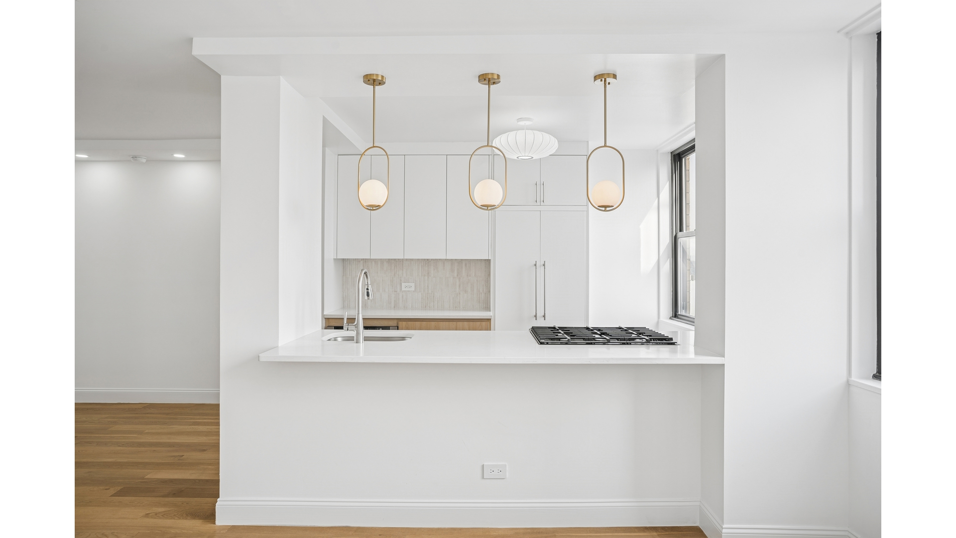 #6 photo, 201 E 17TH Street, 맨해튼 Gramercy Park , NY 10003