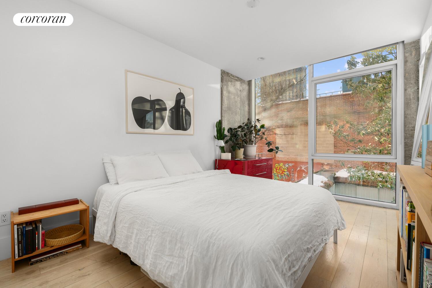 #5 photo, 115 NORFOLK Street, Lower East Side , NY 10002