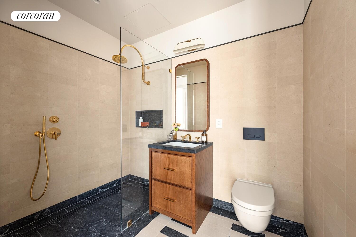 #7 photo, 127 KENT Avenue, ब्रुकलीन Williamsburg , NY 11249