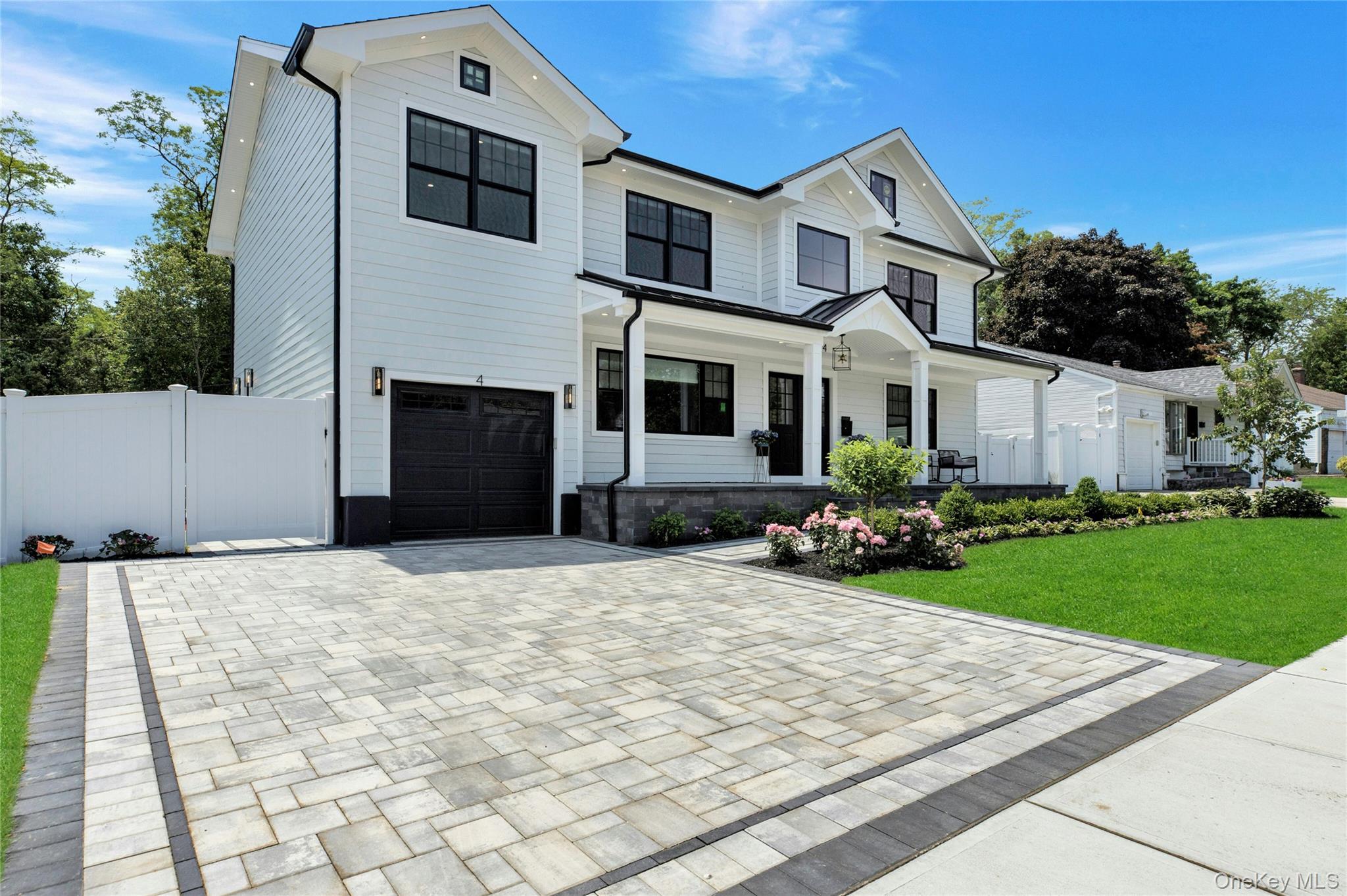 #3 photo, 8 Allison Drive, Old Bethpage , NY 11804