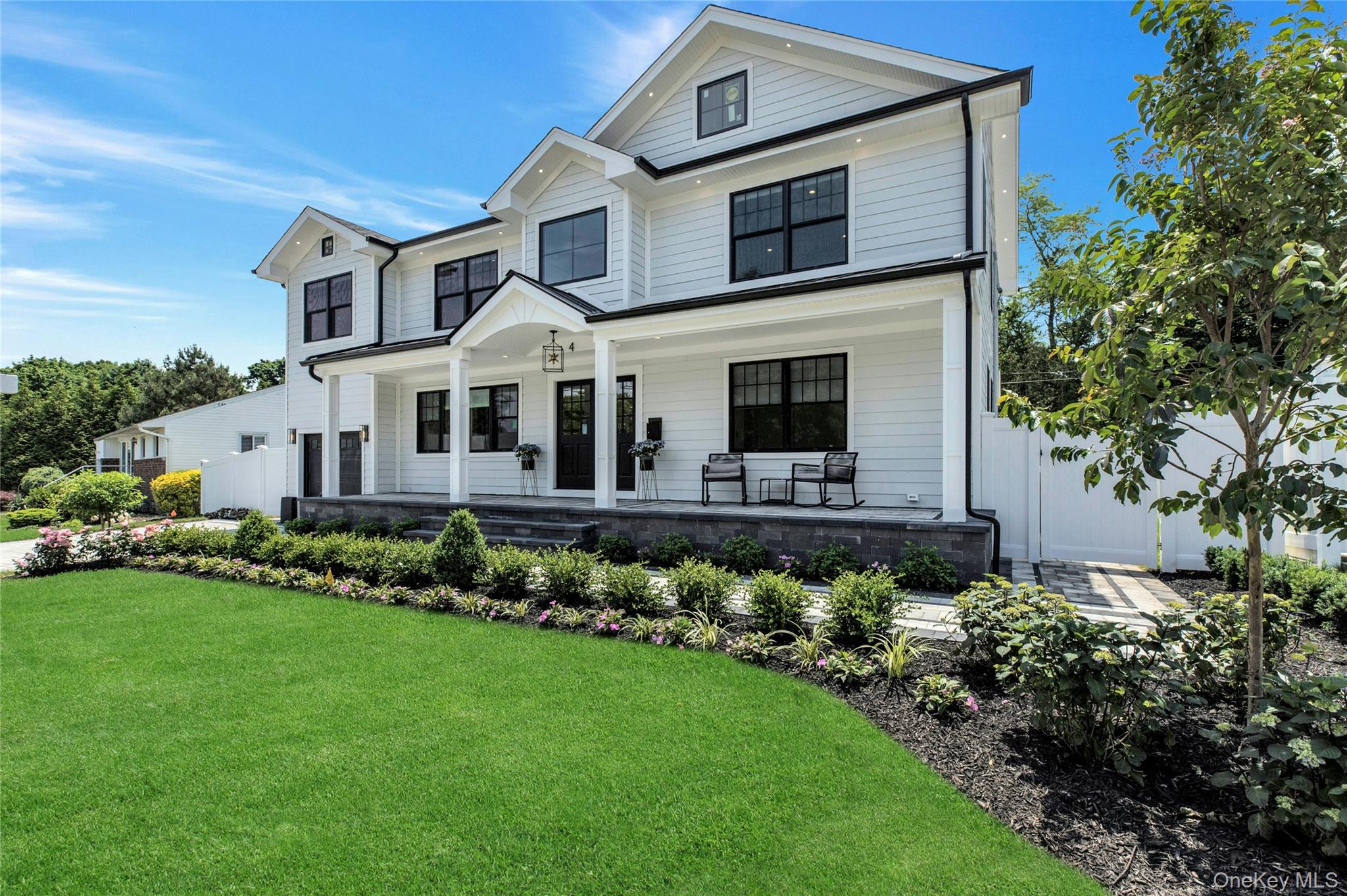 #4 photo, 8 Allison Drive, Old Bethpage , NY 11804