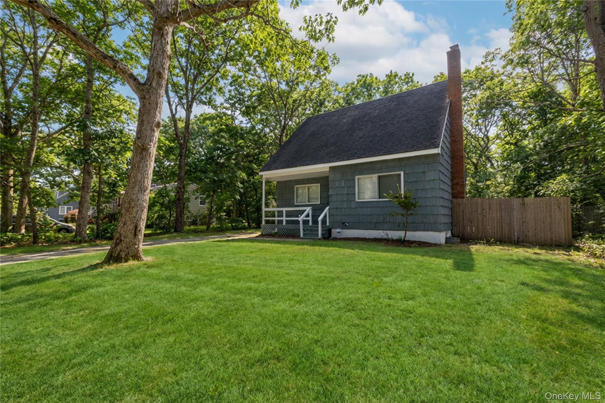 #2 photo, 58 Norfleet Lane, सफ़ोक काउंटी Coram , NY 11727