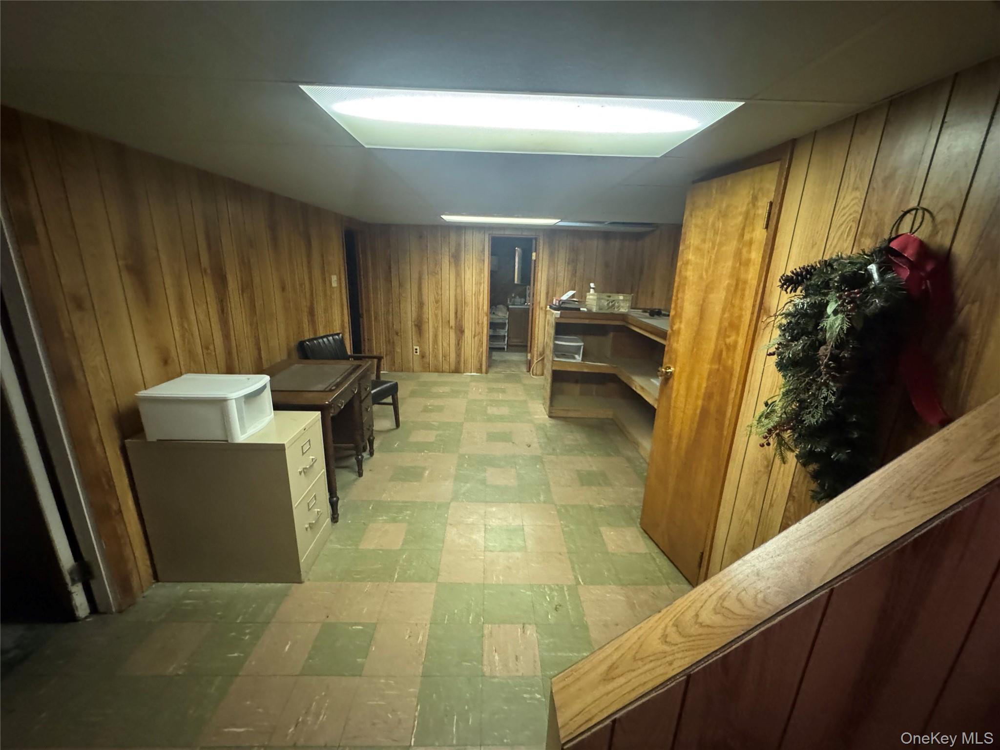 #19 photo, 429 Mollie Boulevard, Holbrook , NY 11741