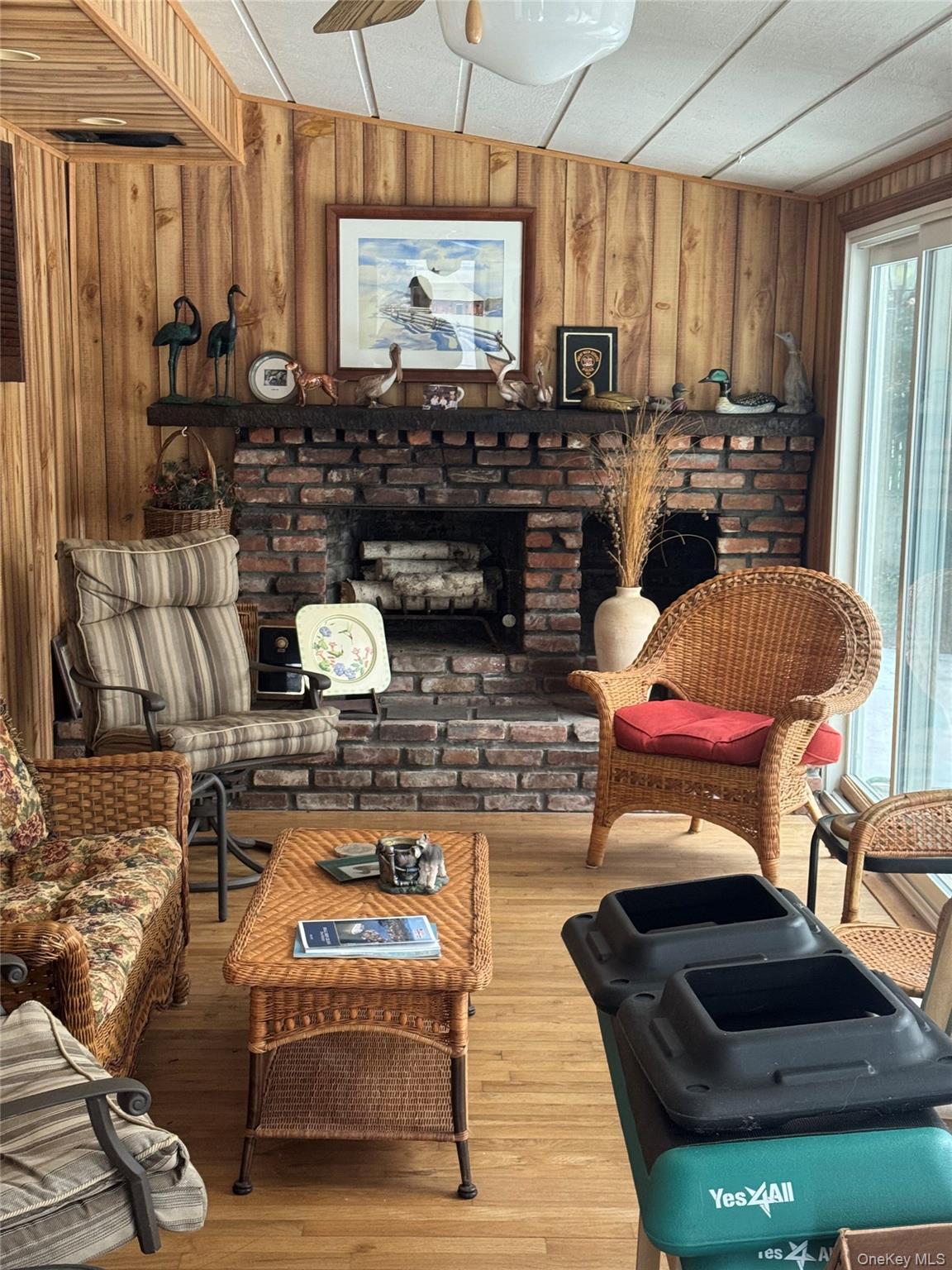 #8 photo, 429 Mollie Boulevard, Holbrook , NY 11741