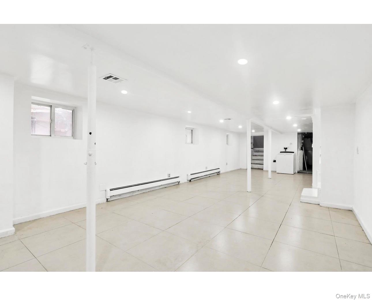 #9 photo, 7809 77th Avenue, Glendale , NY 11385