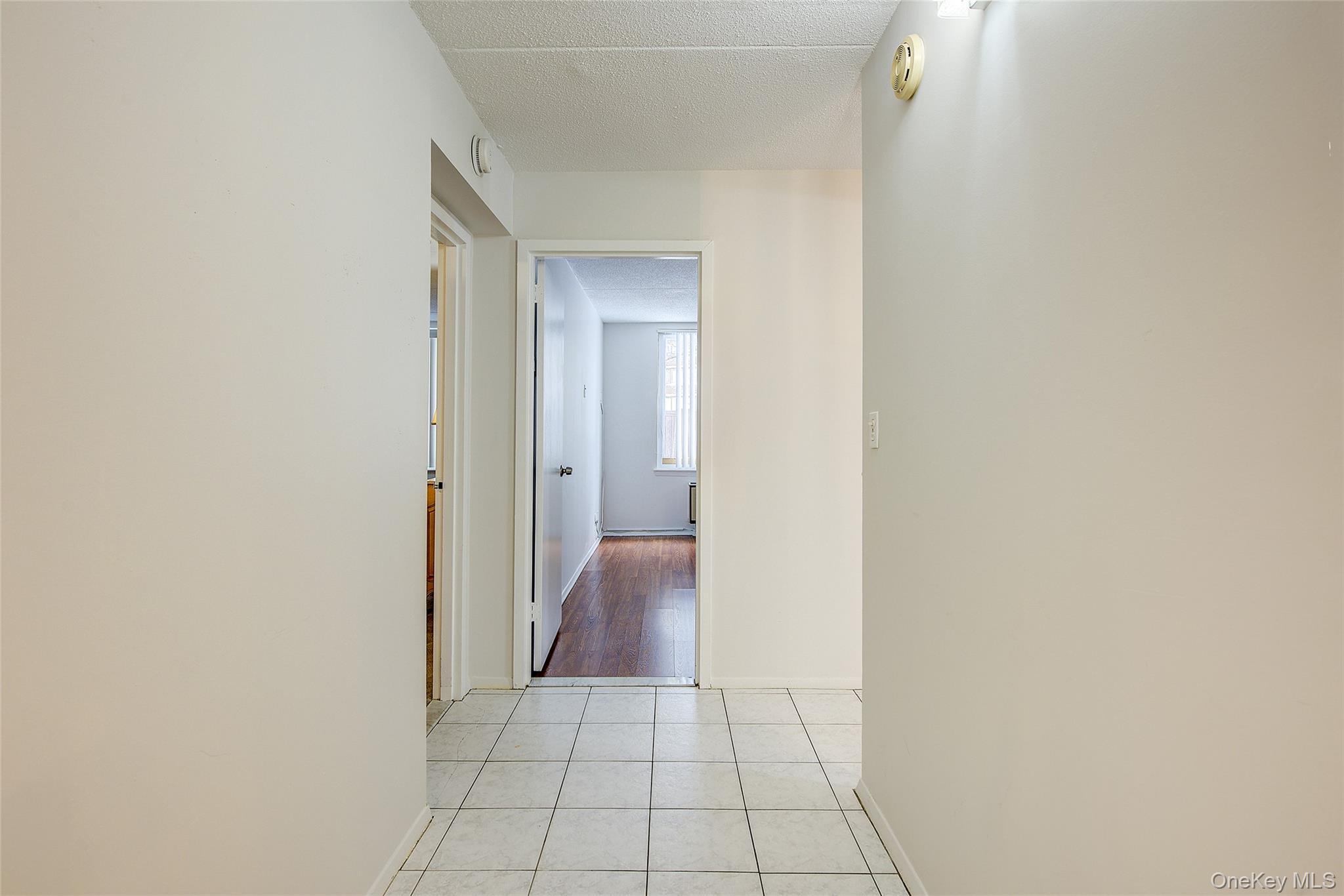 #18 photo, 209-33 26th Avenue, बेसाइड Bayside , NY 11360