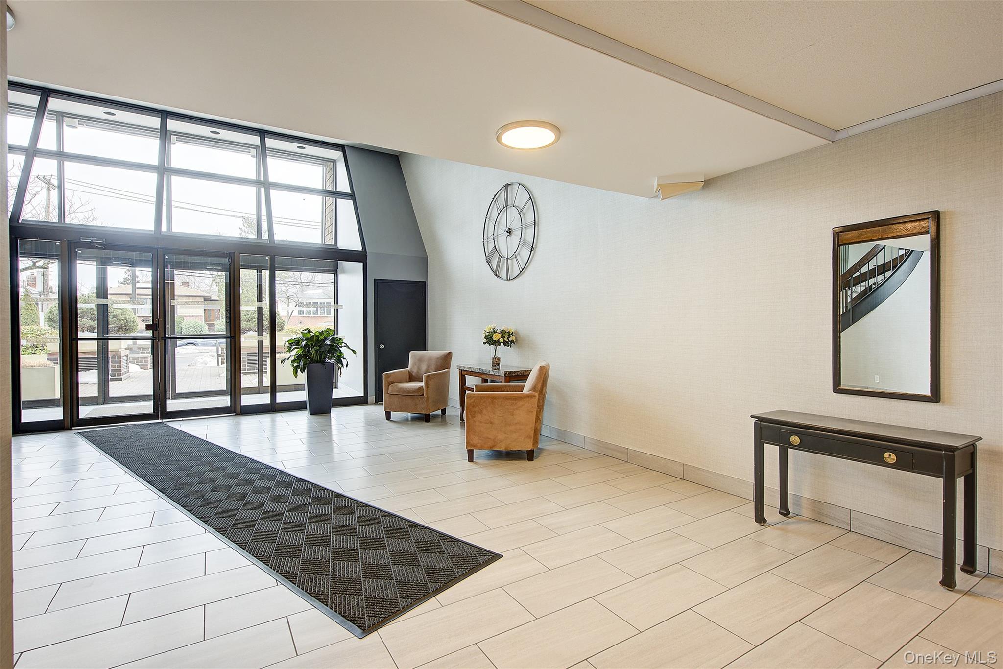 #4 photo, 209-33 26th Avenue, बेसाइड Bayside , NY 11360