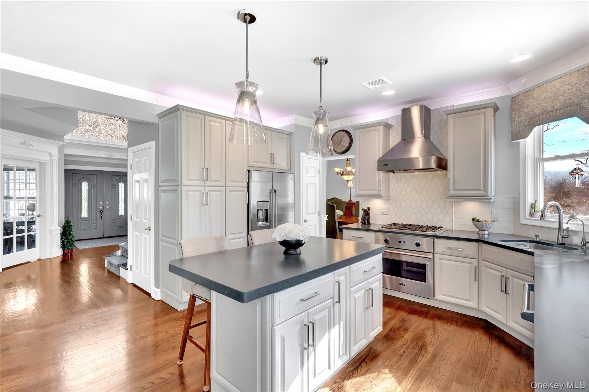 #16 photo, 5 Frost Valley Road, Mount Sinai , NY 11766