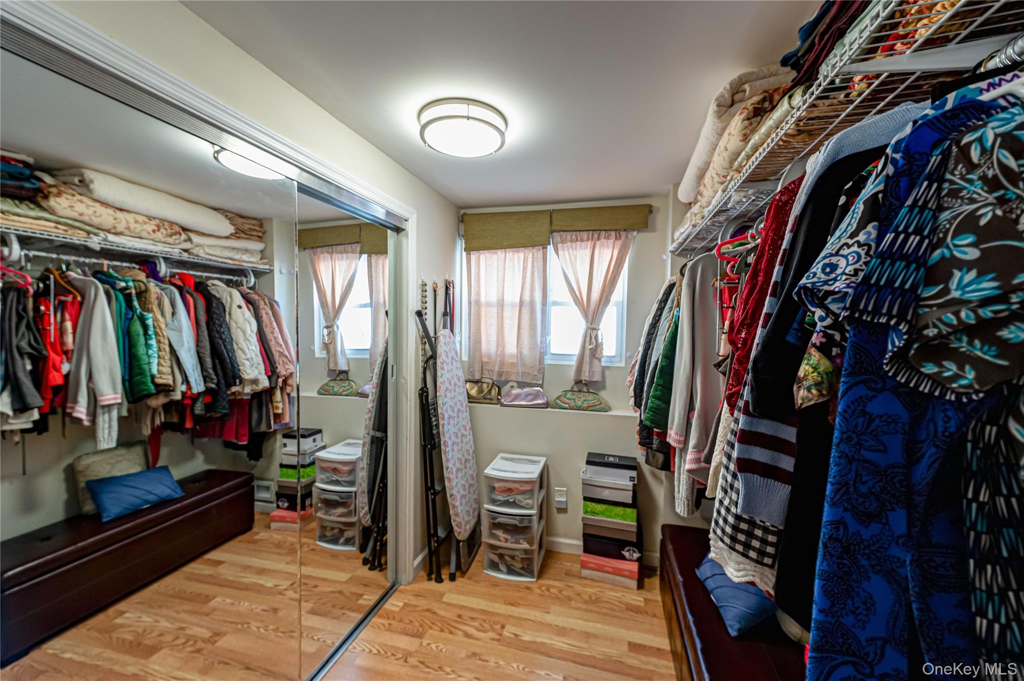 #15 photo, 389 Beebe Court, North Babylon , NY 11703