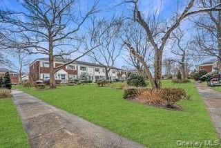 #4 photo, 1346 Bell Blvd, Bayside , NY 11360