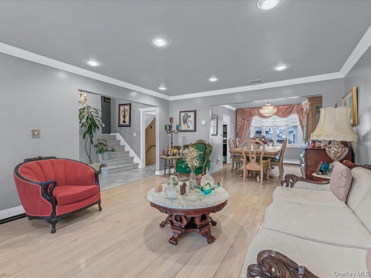 #6 photo, 1083 Northgate Court, Uniondale , NY 11553